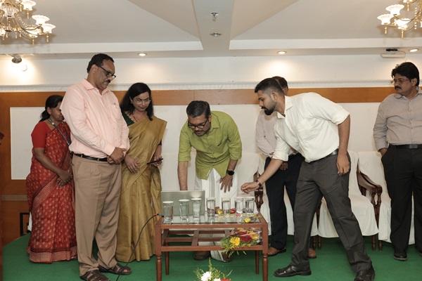 M.B. Rajesh, Minister for Local Self-Governments and Excise launching the revamped website of K-RERA