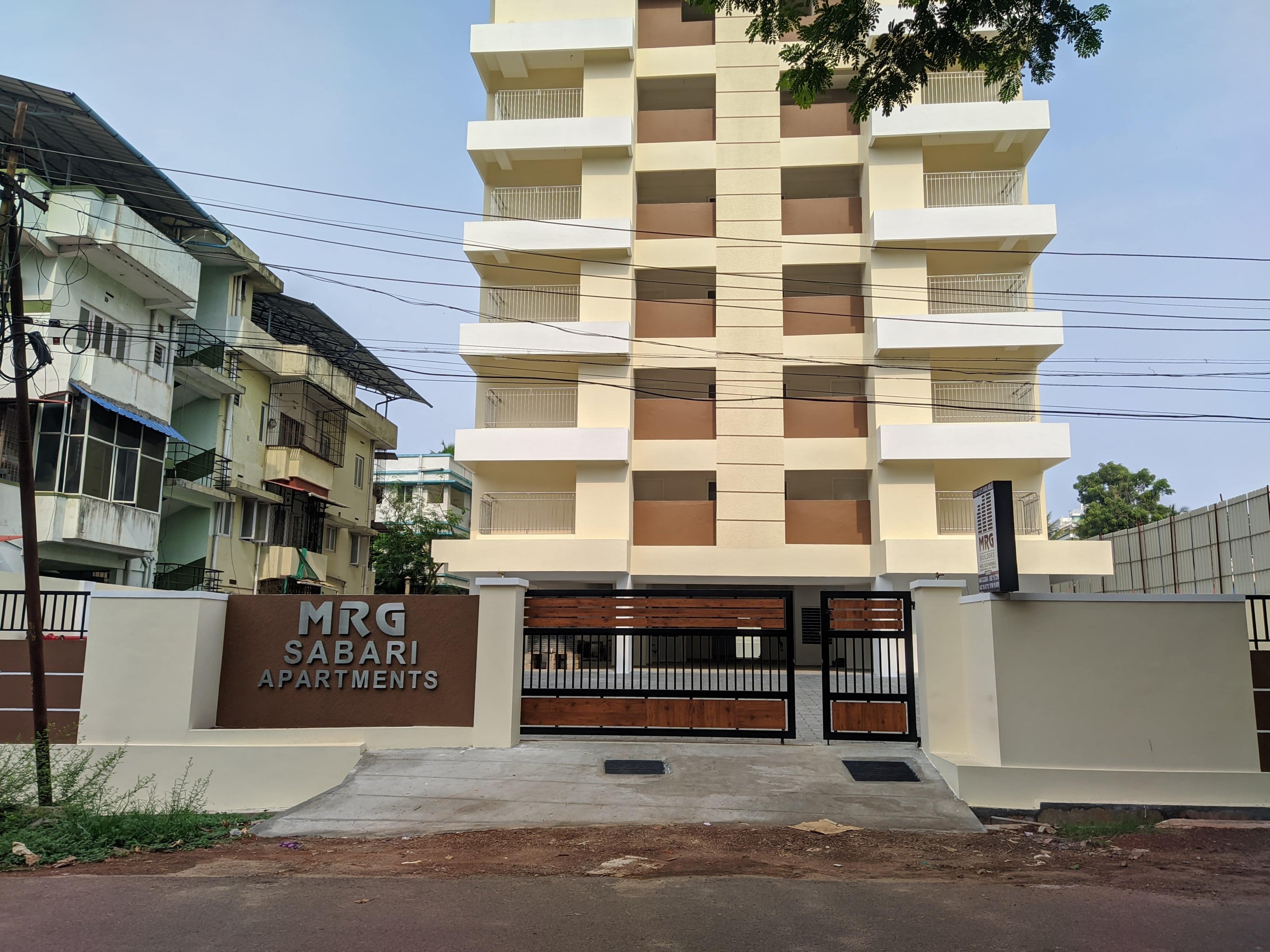 MRG SABARI APARTMENTS, PUNKUNNAM