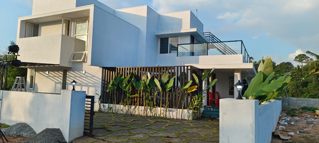 KOYIKKAL ICONIC