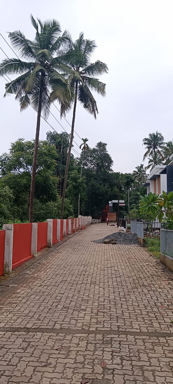 VICTORIA REALTORS NANDANAM