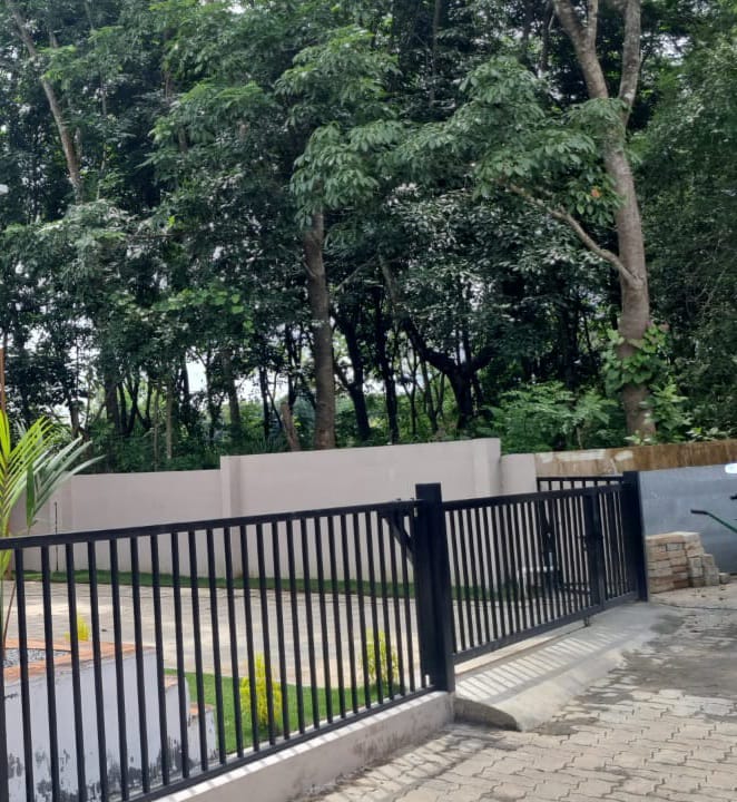 VICTORIA REALTORS NAYANAM