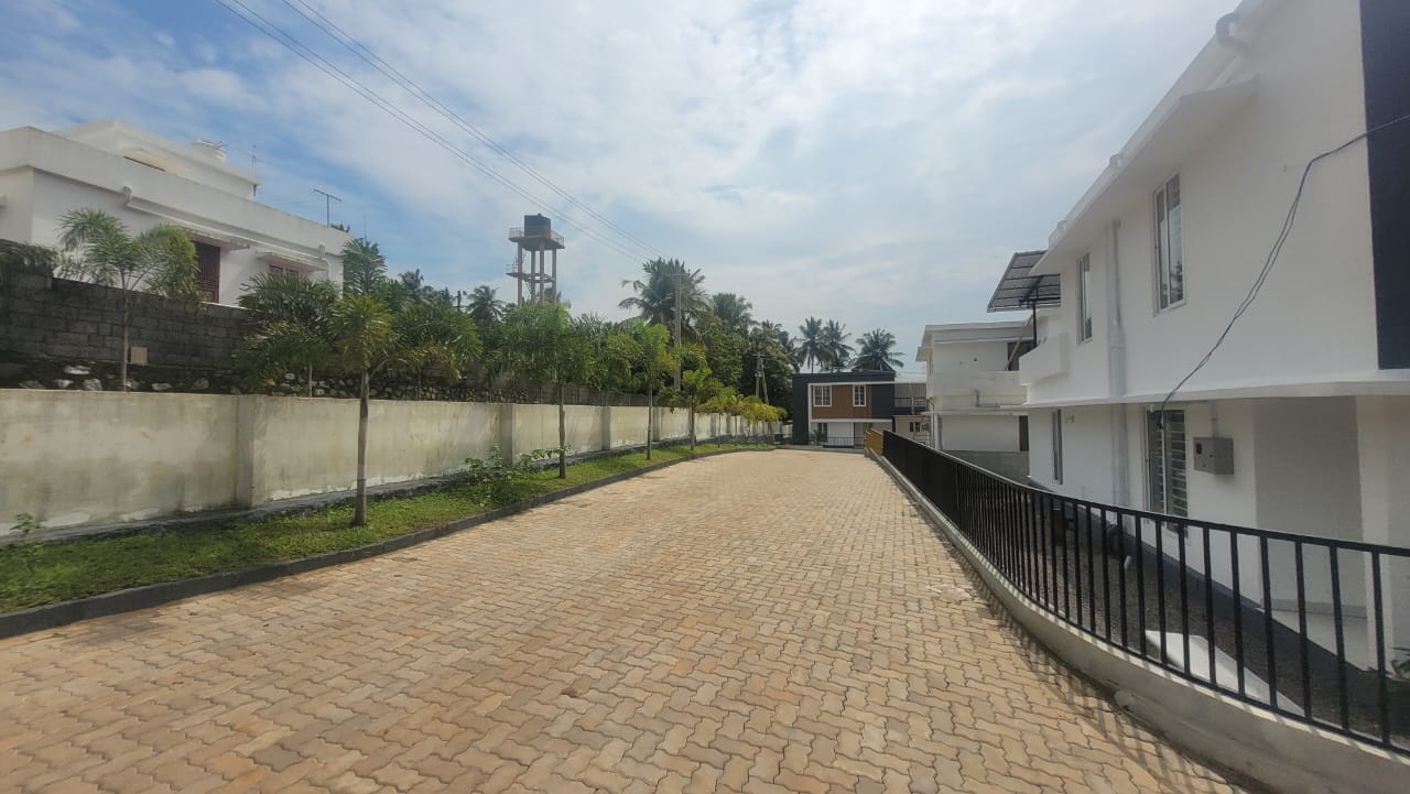 VICTORIA REALTORS UDAYAM