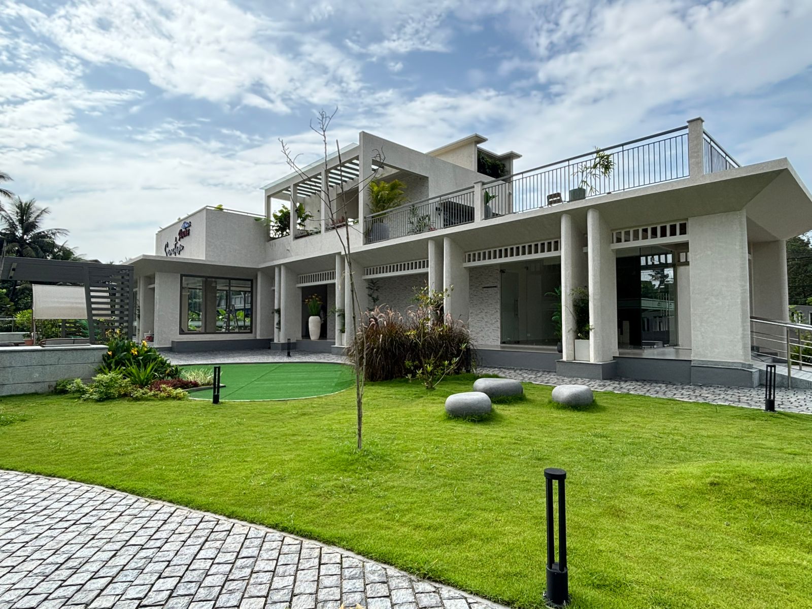 SKYLINE SANCTUARY