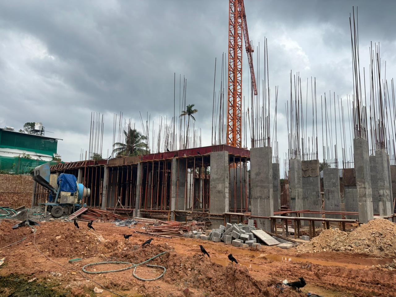 CHANDYS GRACE APARTMENTS