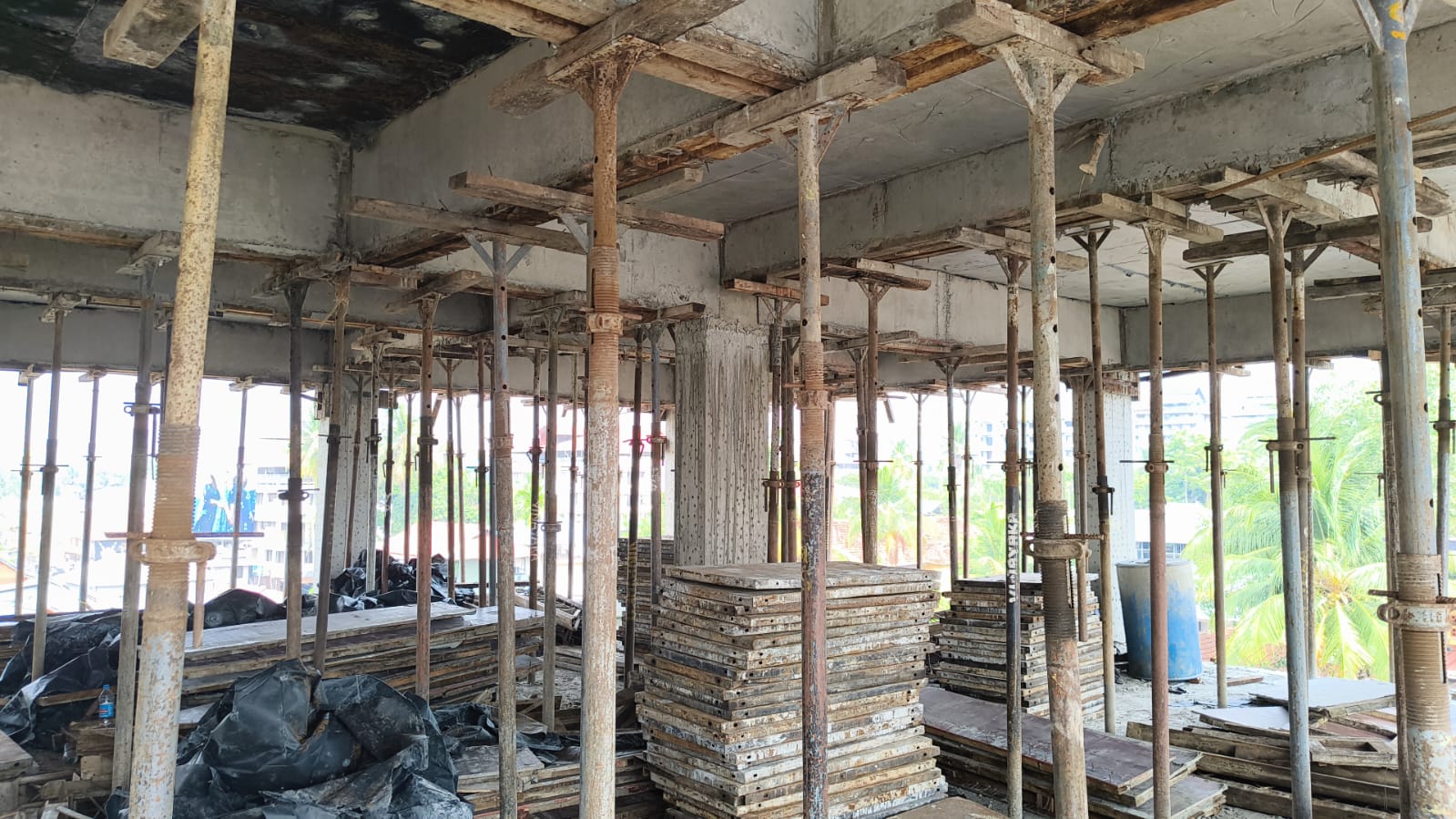 LOTUS CHENNAS ARCADE