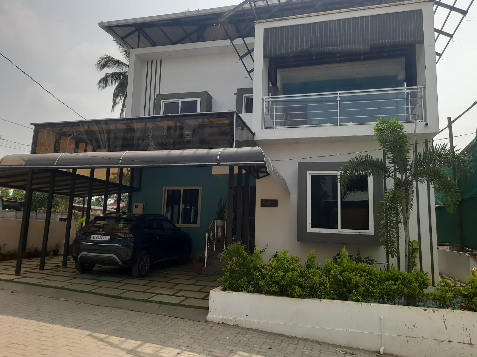 OMG GRANDEUR VILLAS