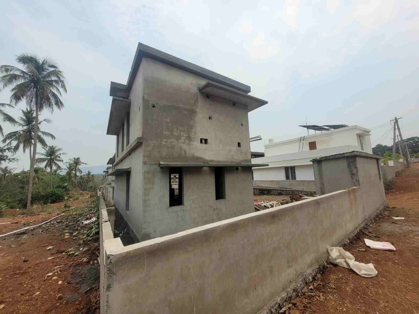 VICTORIA REALTORS TUSHARAM